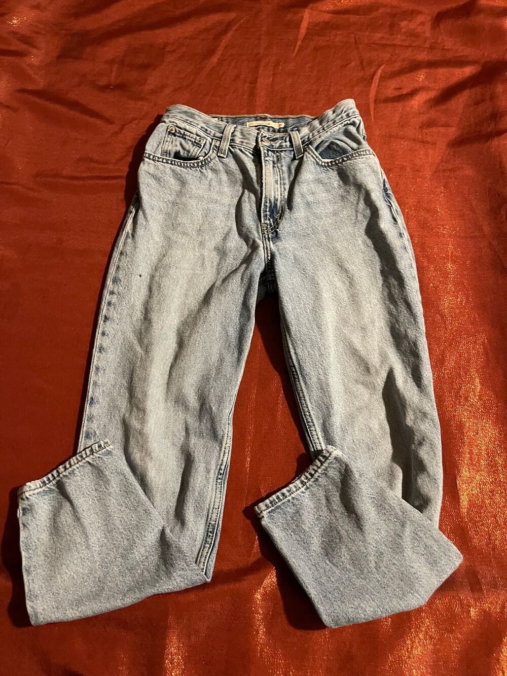 Levis Premium Jeans Womens 26 80s Mom Jean Light Wash High Rise Relaxed Fit